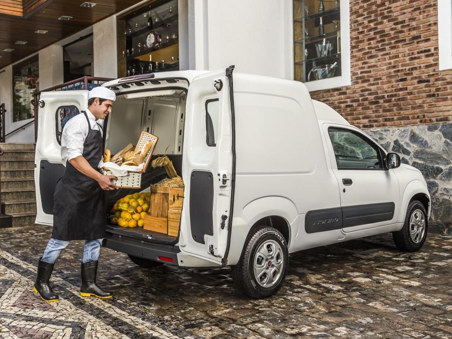  Fiat Fiorino Furgao 2013 года  (фото 20 из 30)